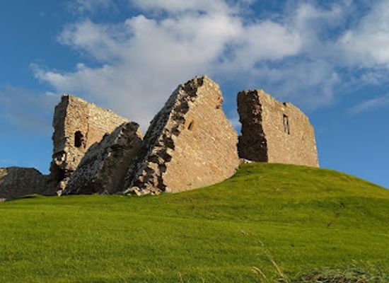united-kingdom/sutherland/attraction/duffus-castle