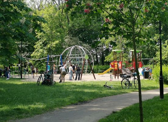 poland/wroclaw/krzyki/attraction/park-brochowski