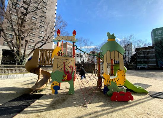 japan/nagoya/sakae/attraction/yaba-park