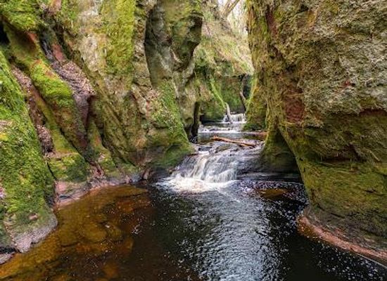united-kingdom/stirling/attraction/finnich-glen
