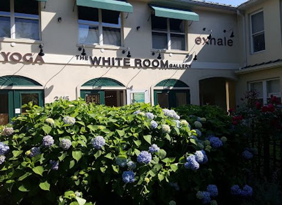 new-york/the-hamptons/attraction/the-white-room-gallery