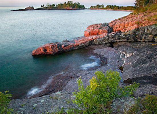 minnesota/tettegouche-state-park/attraction/sugarloaf-cove-nature-center