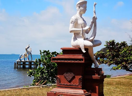 cambodia/kep-province/attraction/white-lady-statue