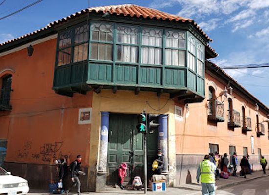 bolivia/potosi/plaza-10-de-noviembre/attraction/official-royal-pavilion