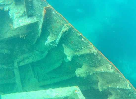 cyprus/limassol/attraction/shipwreck