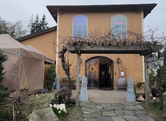 washington/puget-sound/attraction/holmes-harbor-cellars
