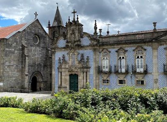 portugal/minho/attraction/church-of-saint-francis