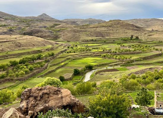 yemen/al-hajjarah-village/attraction/wadi-muhaib