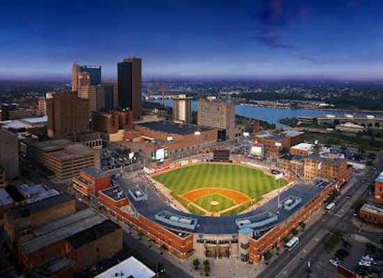 kentucky/bowling-green/attraction/fifth-third-field
