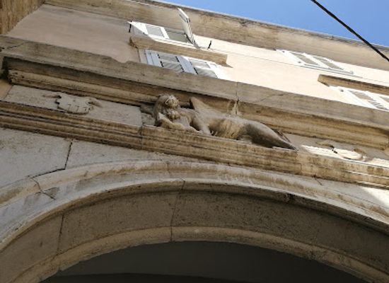 slovenia/portoroz/attraction/trg-bratstva