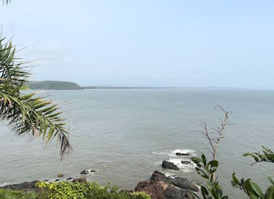 india/gokarna/attraction/busthan-rocks