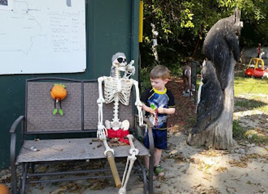 iowa/little-switzerland/attraction/paradise-valley-campground