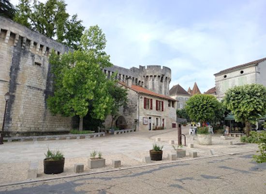 france/dordogne/attraction/chateau-de-bourdeilles
