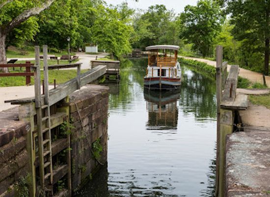 maryland/capital-region/attraction/c-o-canal-lock-19
