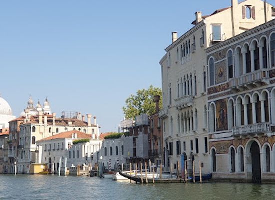 italy/venice/dorsoduro/attraction/palazzo-da-mula-morosini