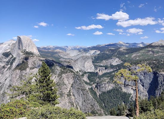 california/yosemite-village/attraction/glacier-point-trailside-museum