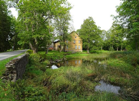 estonia/parnumaa/attraction/voidula-mois