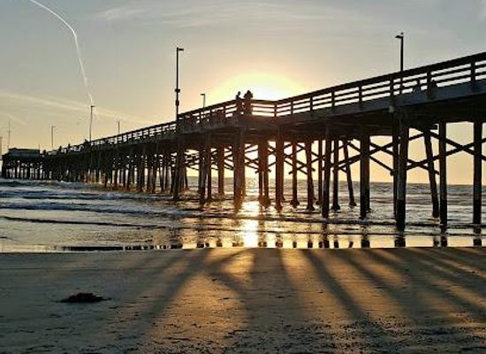 california/irvine/attraction/newport-beach-pier