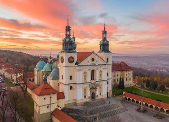 poland/lesser-poland/attraction/sanktuarium-pasyjno-maryjne