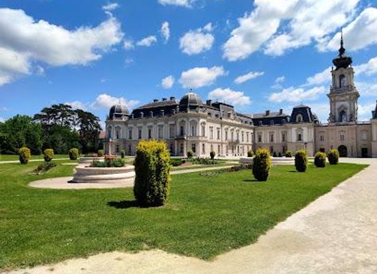 hungary/keszthely/attraction/festetics-palace