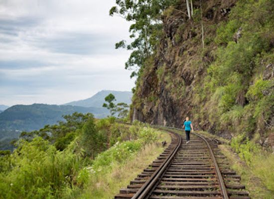 sri-lanka/badulla-district/attraction/beautiful-train-view-place