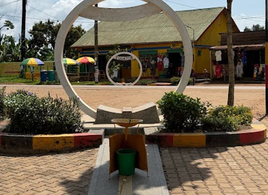 uganda/central-region/attraction/equator-in-uganda