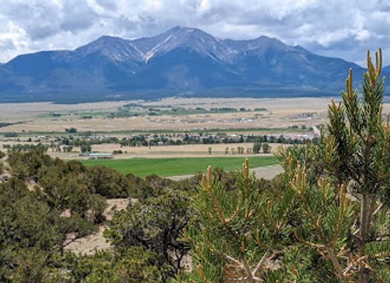 colorado/salida/attraction/collegiate-peaks-overlook