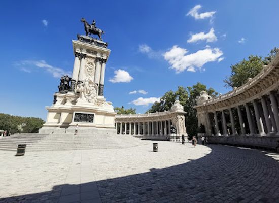spain/madrid/salamanca/attraction/el-retiro-park