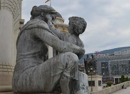kosovo/karadak/attraction/fountain-olympia-mother-of-alexander-iii-of-macedonia