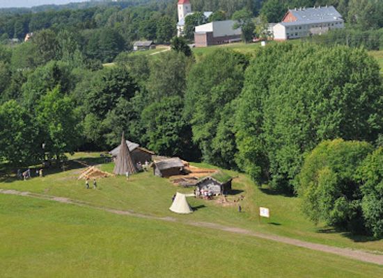 estonia/võru/attraction/rouge-muinastalu