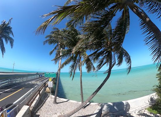 florida/florida-keys/attraction/old-seven-mile-bridge