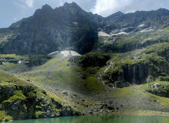 india/pahalgam/attraction/jadar-lake