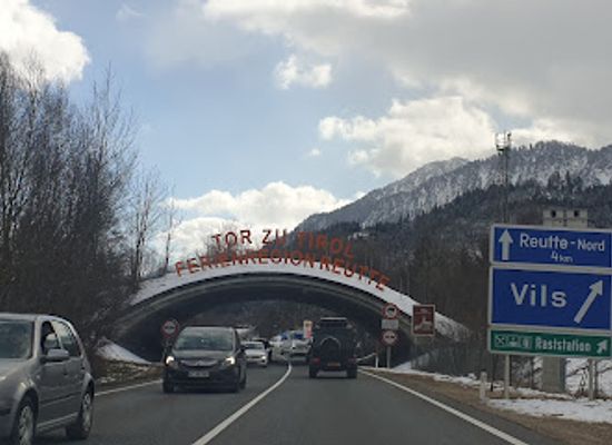 germany/fussen/attraction/tor-zu-tirol
