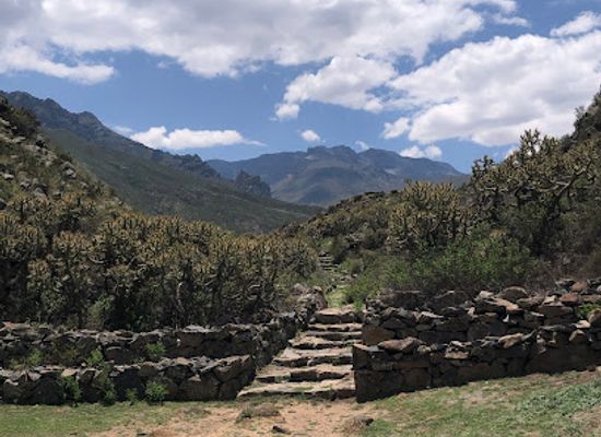 peru/colca-canyon/attraction/piedra-intihuatana