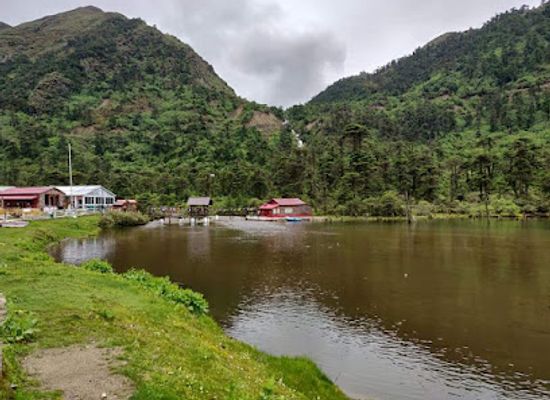 india/arunachal-pradesh/attraction/sangestar-tso-lake-tawang-district-arunachal-pradesh-india