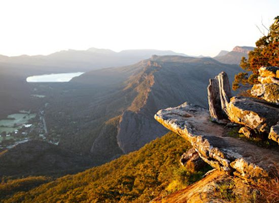 australia/grampians/attraction/grampians-walks