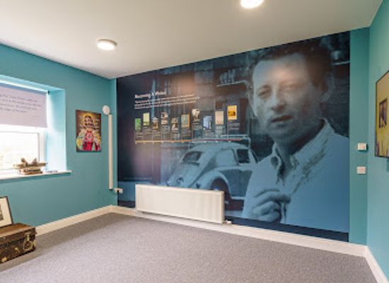 ireland/county-roscommon/attraction/john-mcgahern-barracks