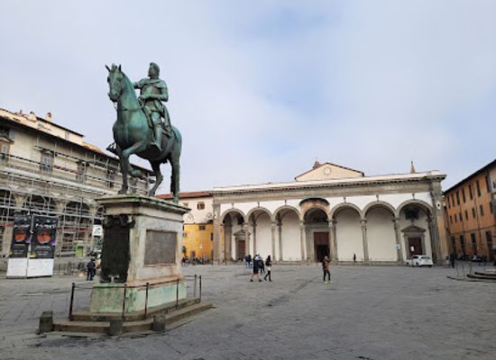 italy/florence/san-marco/attraction/piazza-della-santissima-annunziata