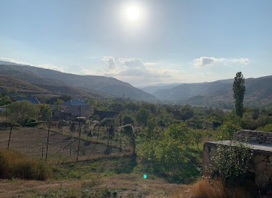 georgia/shida-kartli/attraction/Generator