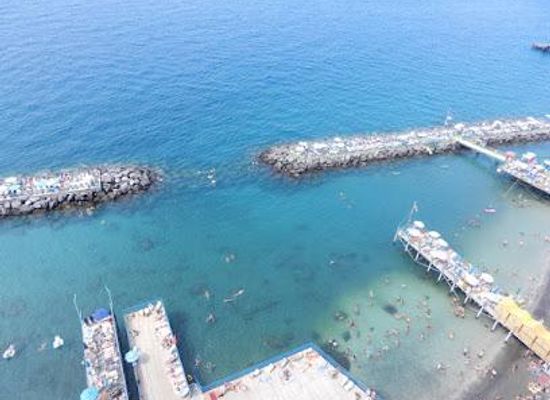 italy/sorrento/attraction/peter-s-beach
