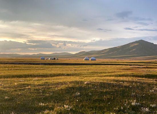 kyrgyzstan/son-kul-lake/attraction/batayaral