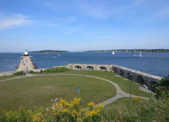 maine/portland/attraction/fort-preble