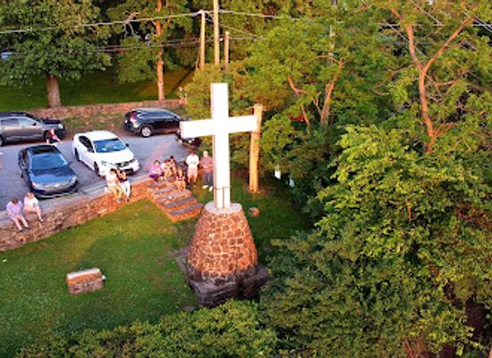 arkansas/ozark-national-forest/attraction/mt-sequoyah-cross
