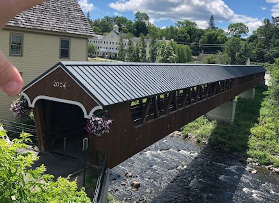 vermont/orange-county/attraction/riverwalk-covered-bridge