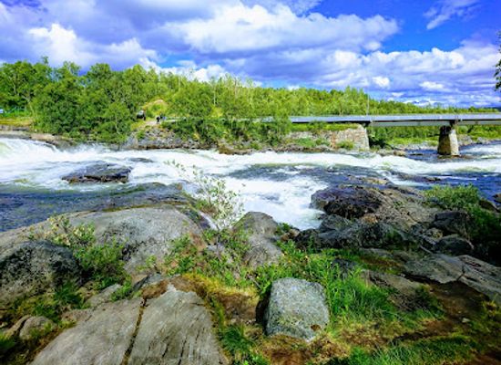 norway/northern-norway/attraction/skoltefossen-waterfall