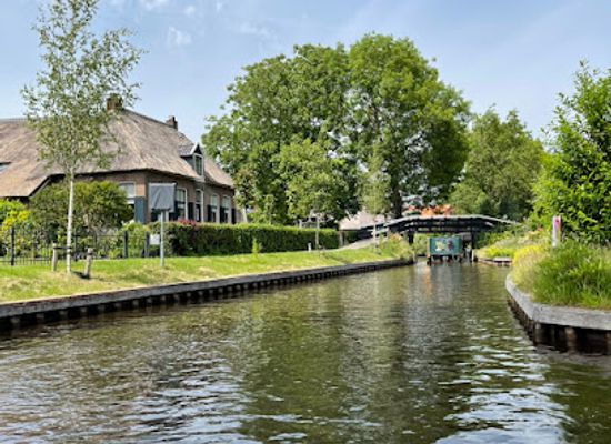 netherlands/giethoorn/attraction/kunstgalerie-afrika