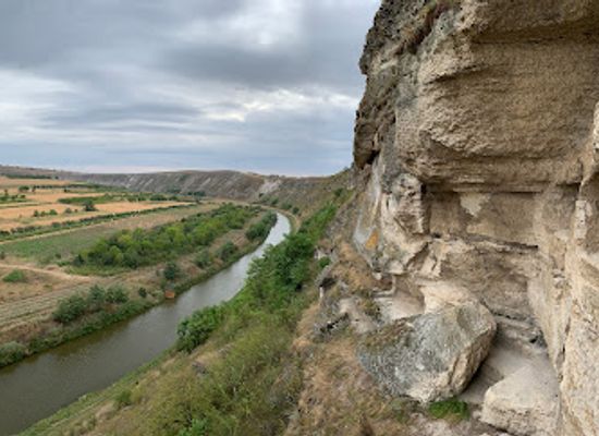 moldova/cave-monastery-in-old-orhei/attraction/bosie-cave-monastery