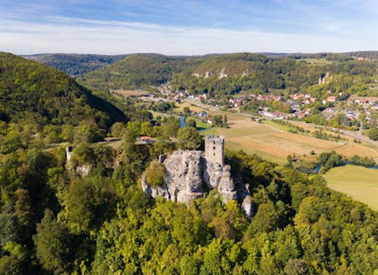 germany/franconia/attraction/neideck-castle