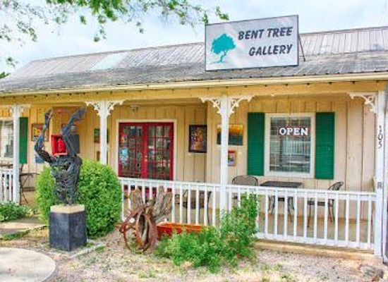 texas/austin/attraction/bent-tree-gallery