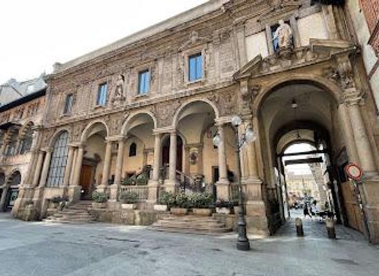 italy/milan/attraction/casa-dei-panigarola